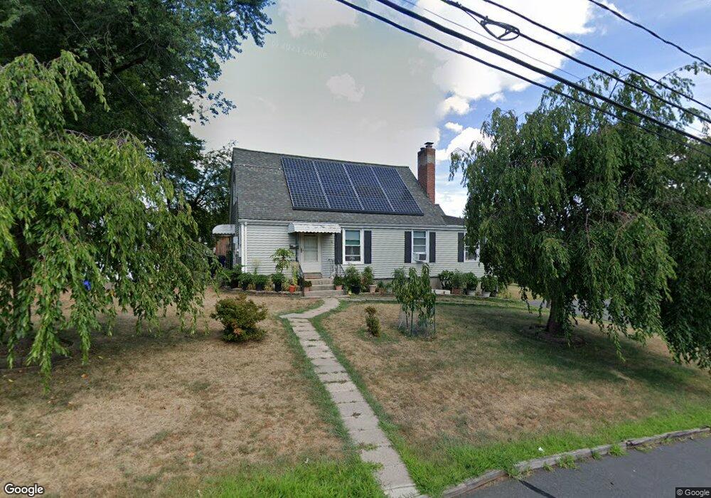 4 Greenhouse Blvd, West Hartford, CT 06110 - photo 1