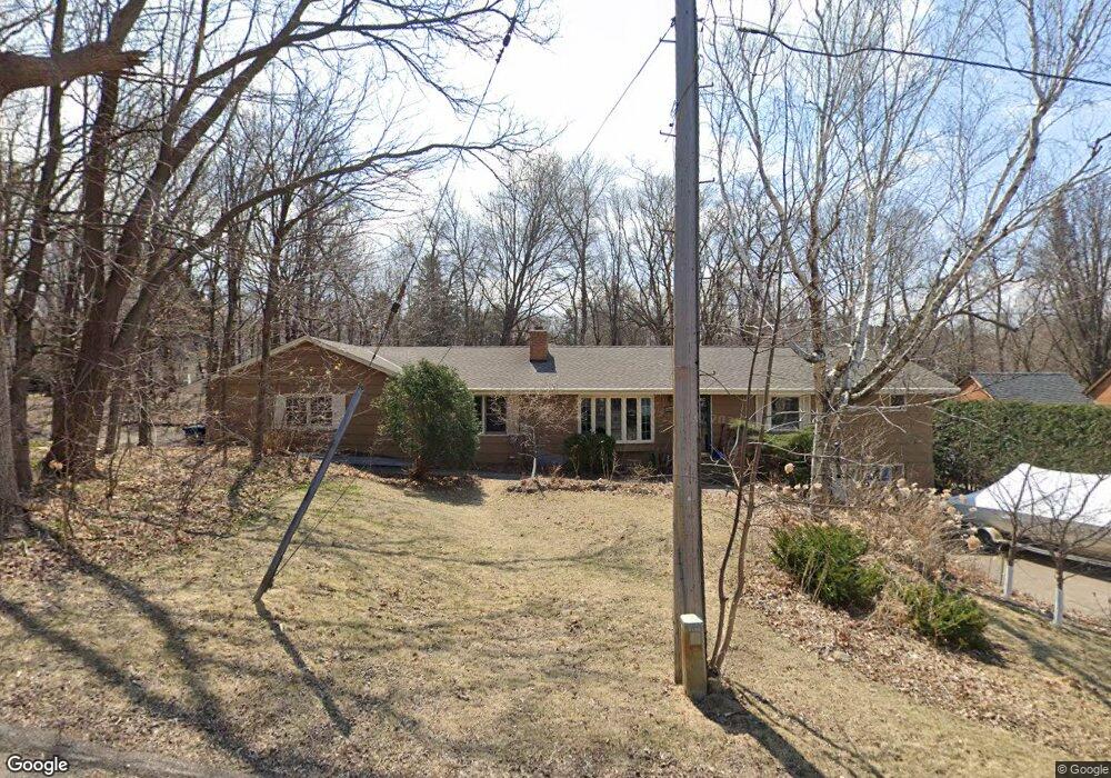 18925 Rutledge Rd, Wayzata, MN 55391 - photo 1