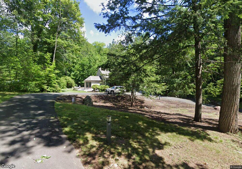 24 High Wood Rd, Bloomfield, CT 06002 - photo 1