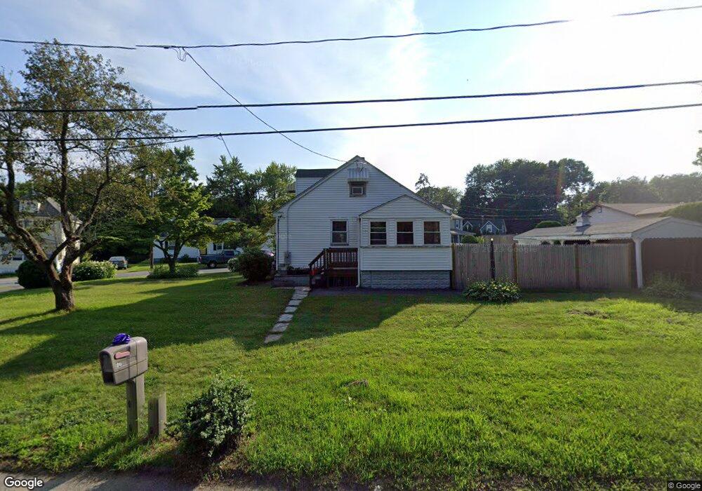 86 Pilgrim Rd, Haverhill, MA 01832 - photo 1