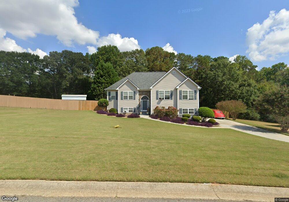 1574 Wyntercreek Ct, Hoschton, GA 30548 - photo 1