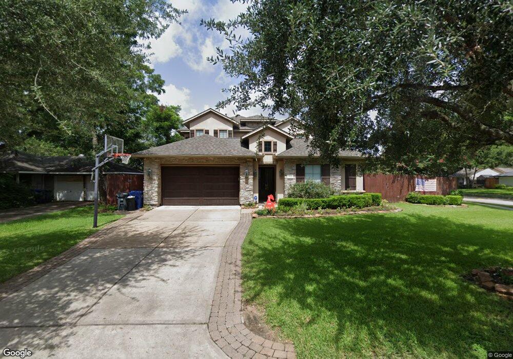 1335 Neeley Dr, Houston, TX 77055 - photo 1