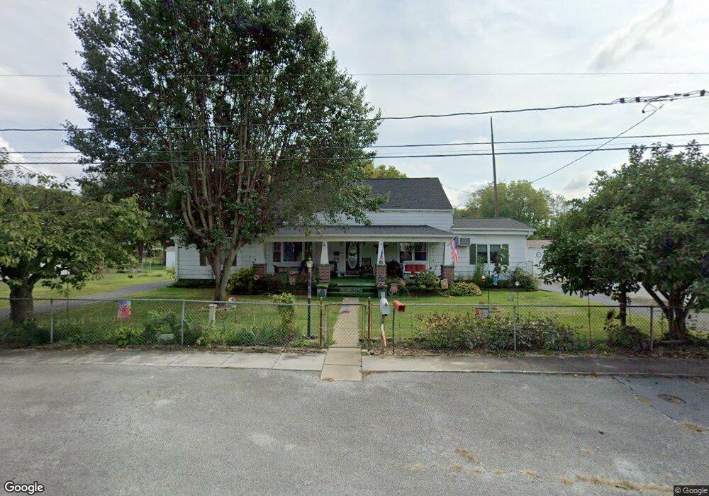 307 W 6th Ave, Ranson, WV 25438 - photo 1