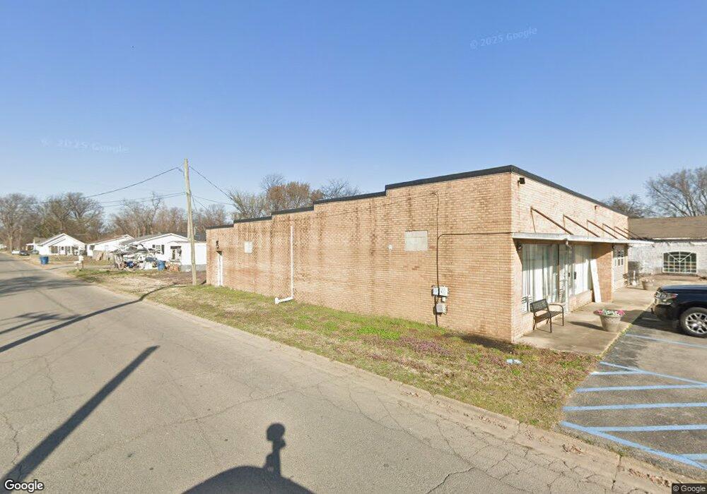 300 Powell Ave, New Madrid, MO 63869 - photo 1