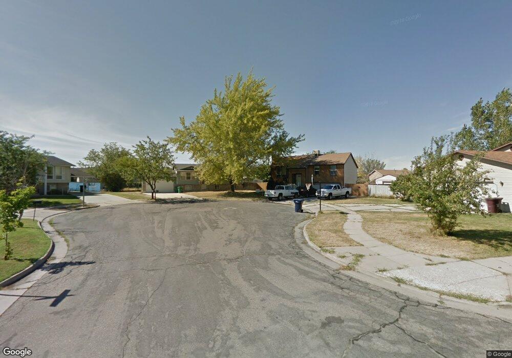 5607 S 3975 W, Roy, UT 84067 - photo 1