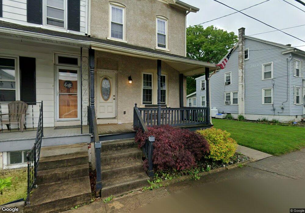 100 E Chestnut St, Bechtelsville, PA 19505 - photo 1
