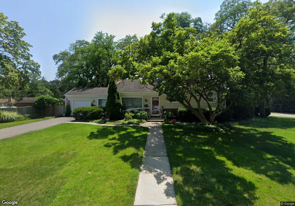 2121 Robincrest Ln, Glenview, IL 60025 - photo 1