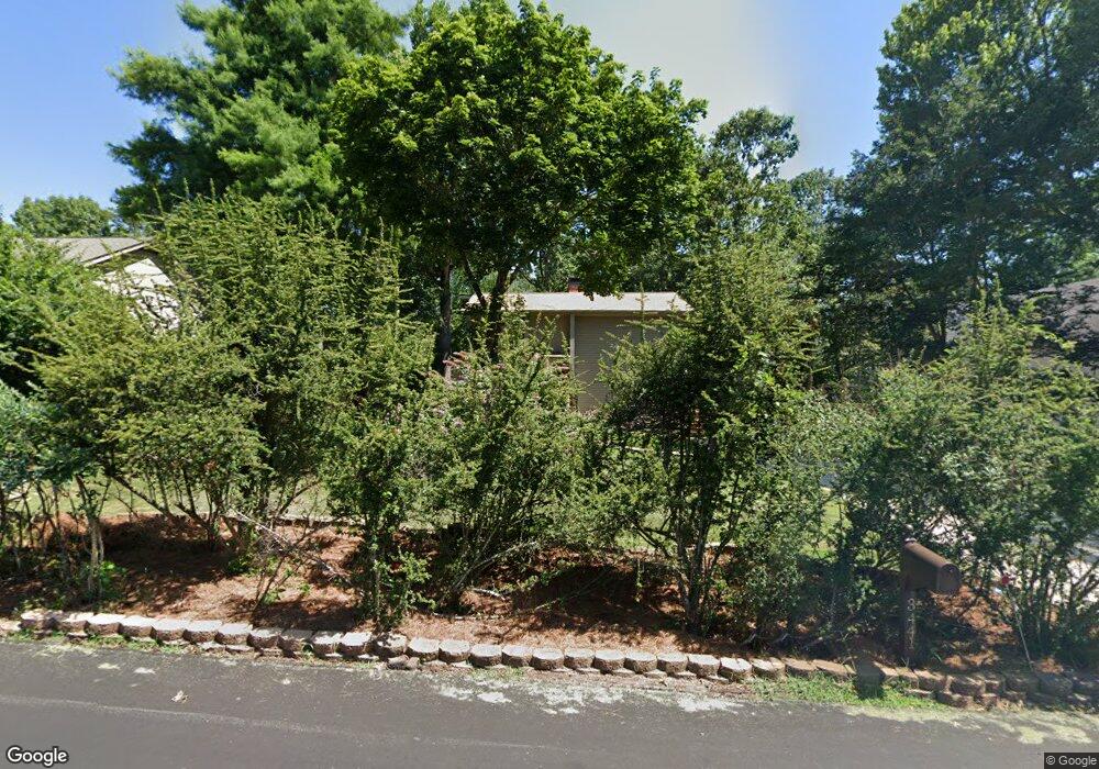 3441 Point View Cir, Gainesville, GA 30506 - photo 1