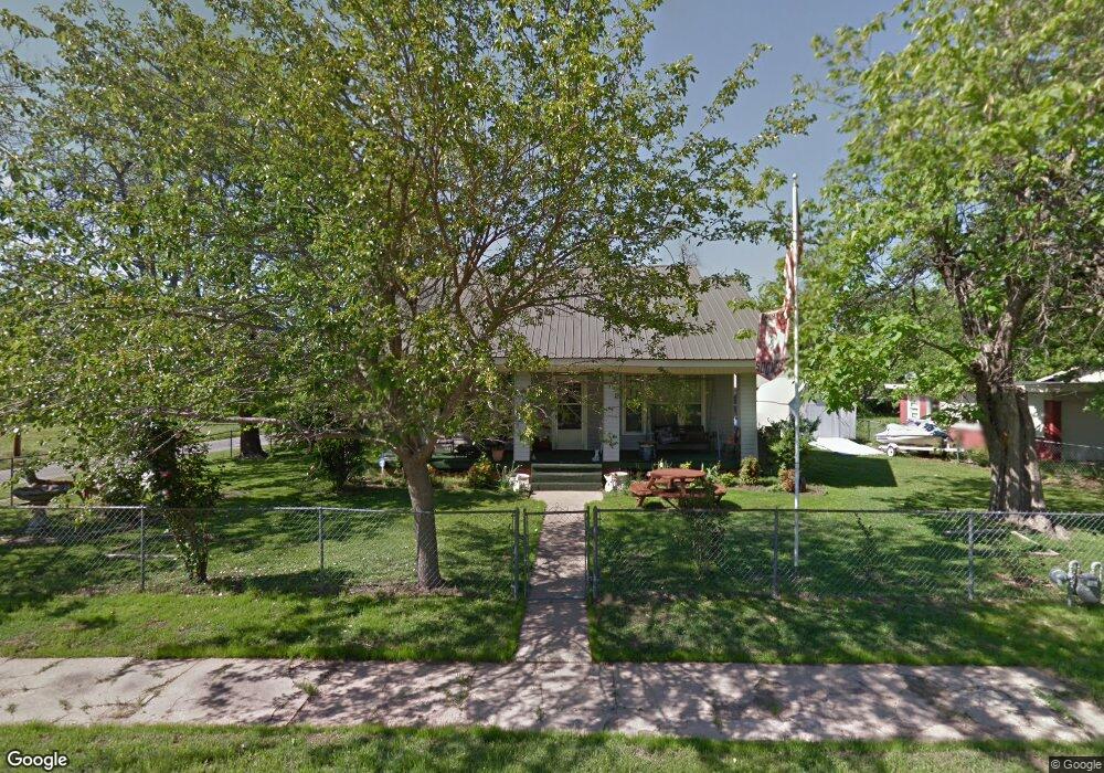 201 Mckinley St, Eufaula, OK 74432 - photo 1