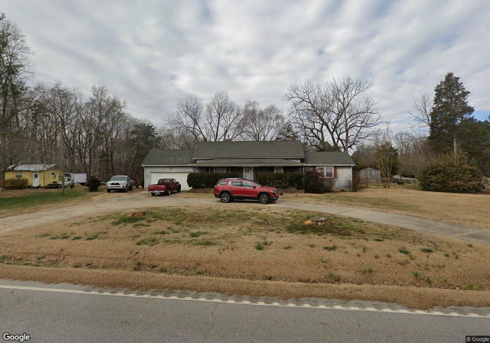 115 S Grandview Rd, Clover, SC 29710 - photo 1