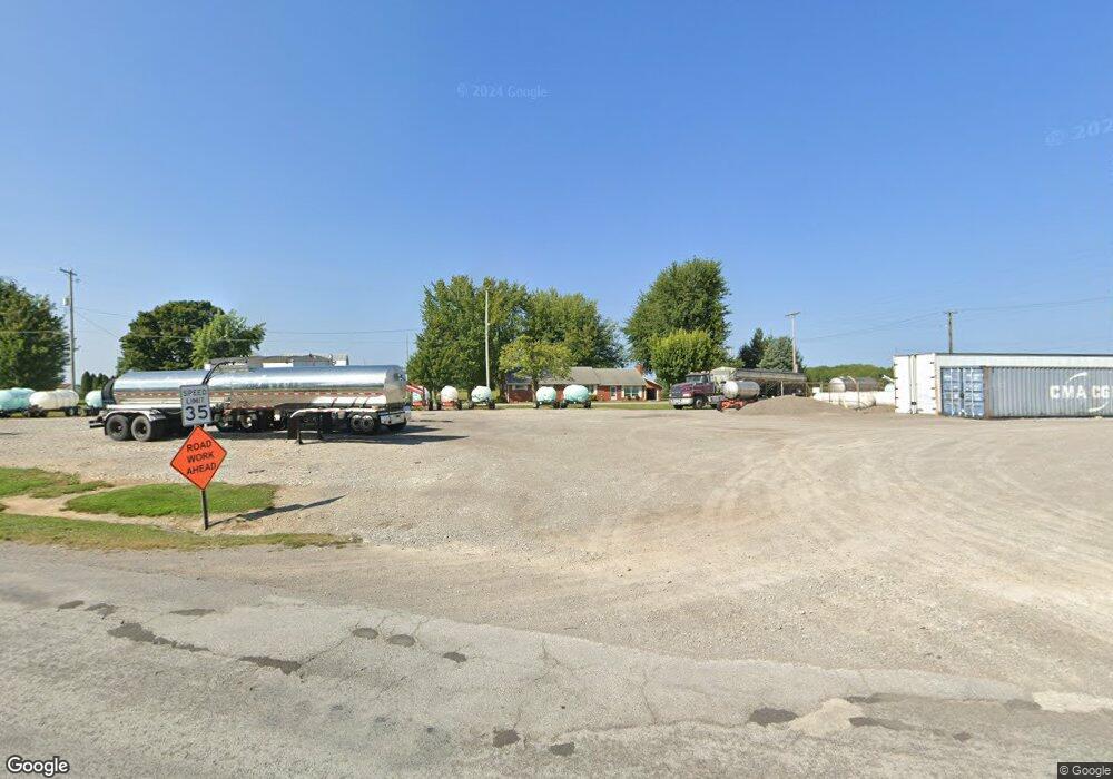 3830 Cambria St, Lima, OH 45807 - photo 1