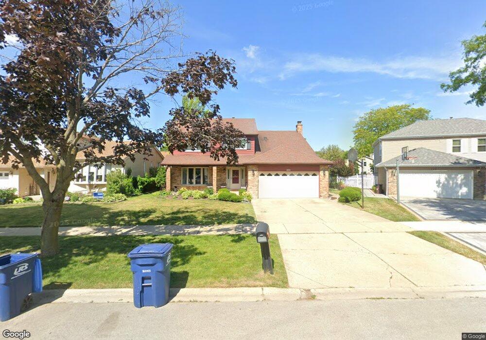 1430 Heather Ln, Des Plaines, IL 60018 - photo 1