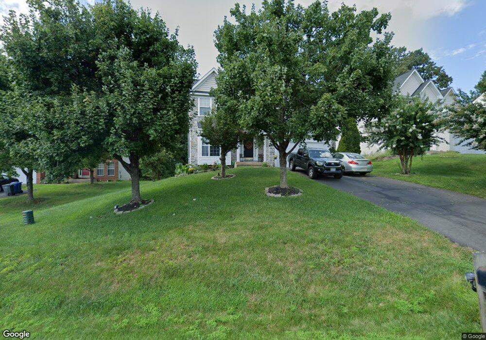 18710 Kerill Rd, Triangle, VA 22172 - photo 1