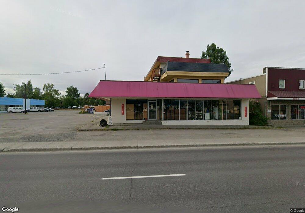 1068 W Fireweed Ln, Anchorage, AK 99503 - photo 1