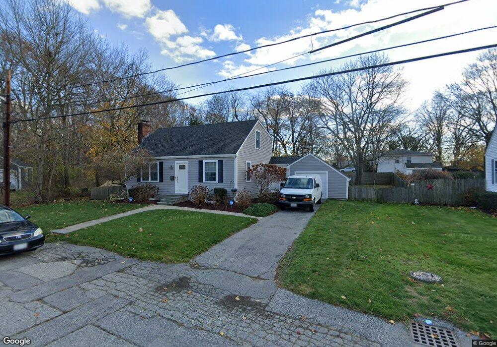 107 Merritt Rd, Riverside, RI 02915 - photo 1