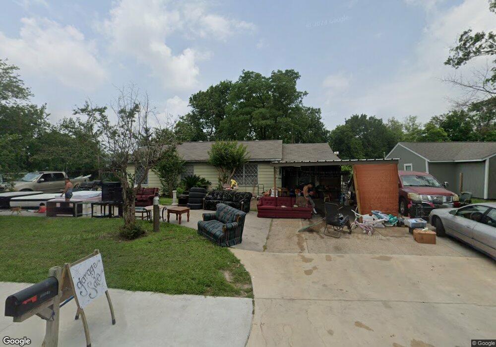 10841 Bentley St, Houston, TX 77093 - photo 1
