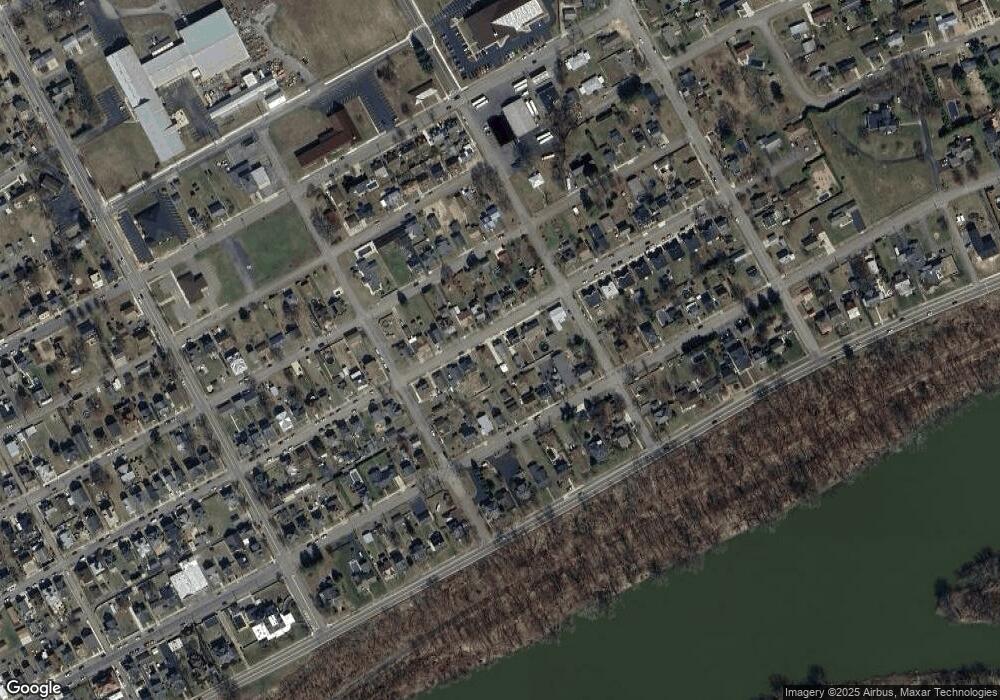 716 E 3rd St, Berwick, PA 18603 - photo 1