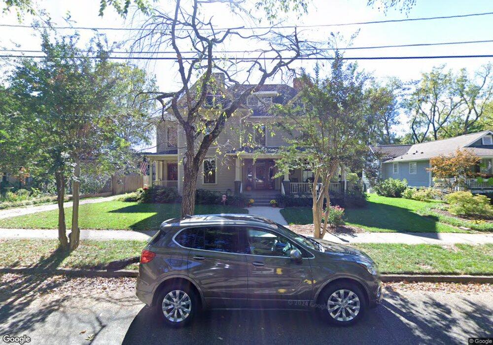 613 Walnut St, Statesville, NC 28677 - photo 1