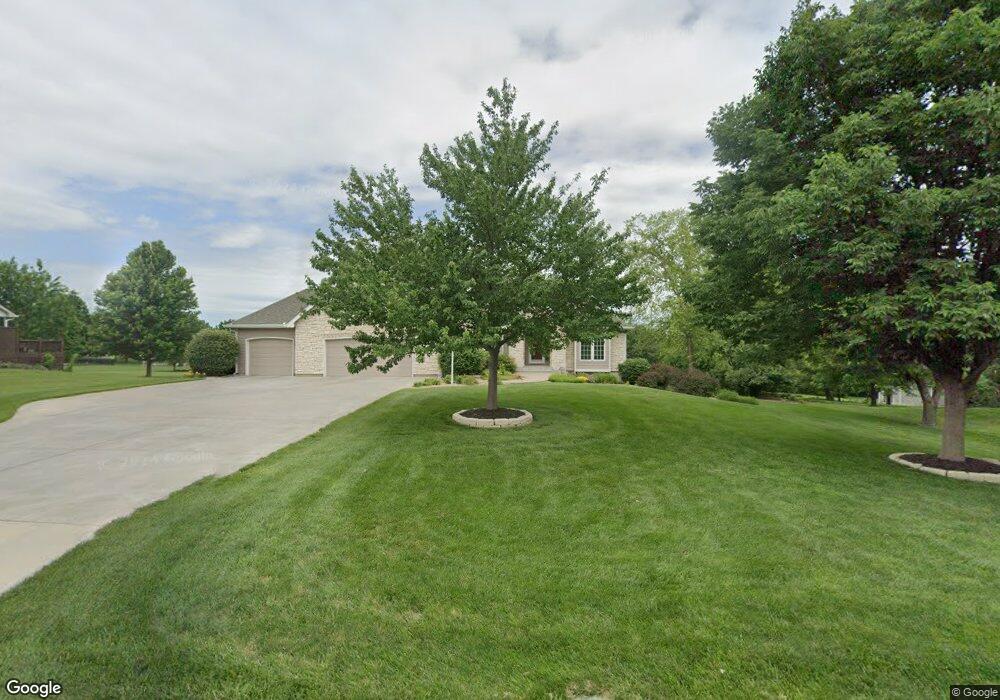 4201 SW Eagle Point Rd, Topeka, KS 66610 - photo 1