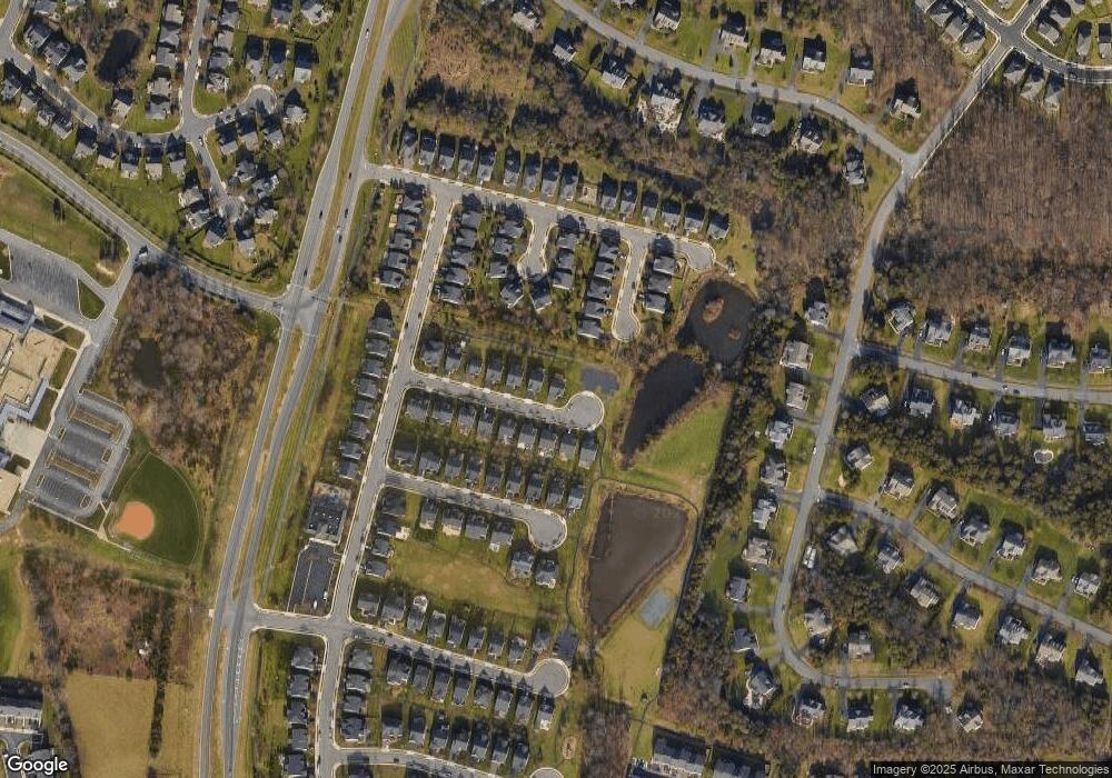 42252 Palm Cove Ct, Chantilly, VA 20152 - photo 1