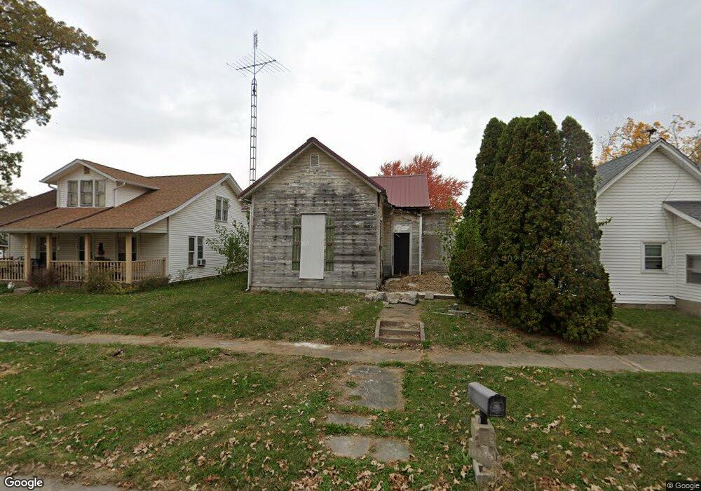 918 W Race St, Portland, IN 47371 - photo 1