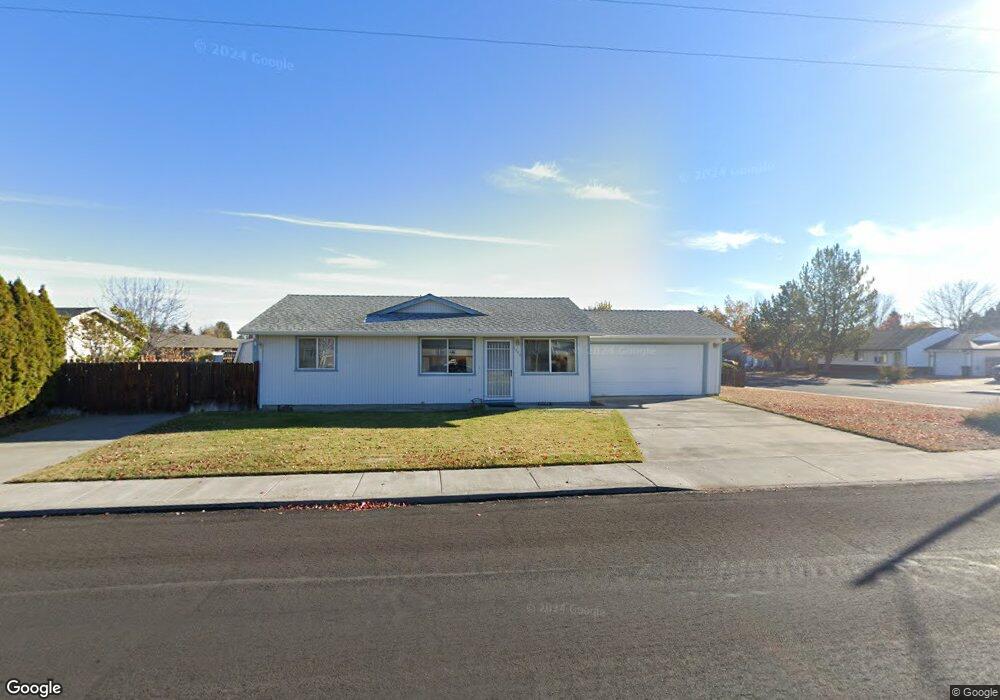 1762 SW 35th St, Redmond, OR 97756 - photo 1