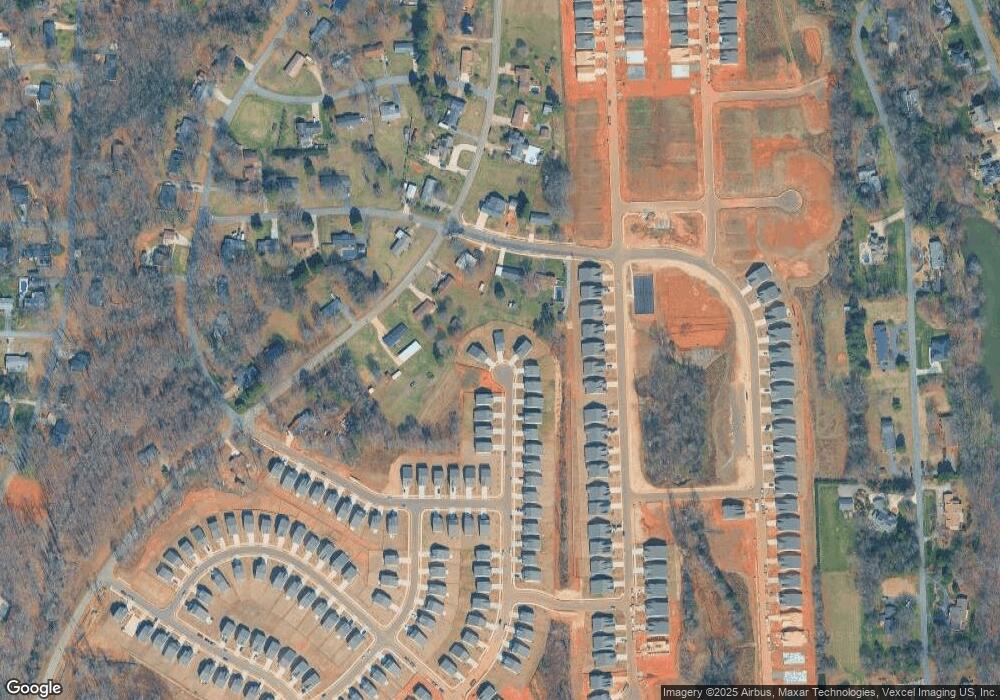 224 Brentwood Dr unit GBD 128, Statesville, NC 28625 - photo 1