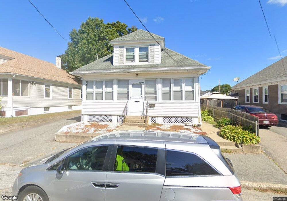 63 Finch Ave, Pawtucket, RI 02860 - photo 1