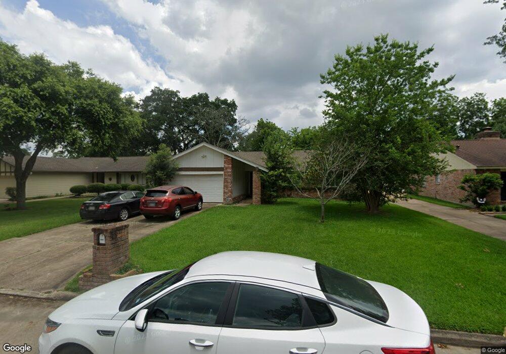 16915 Hibiscus Ln, Friendswood, TX 77546 - photo 1