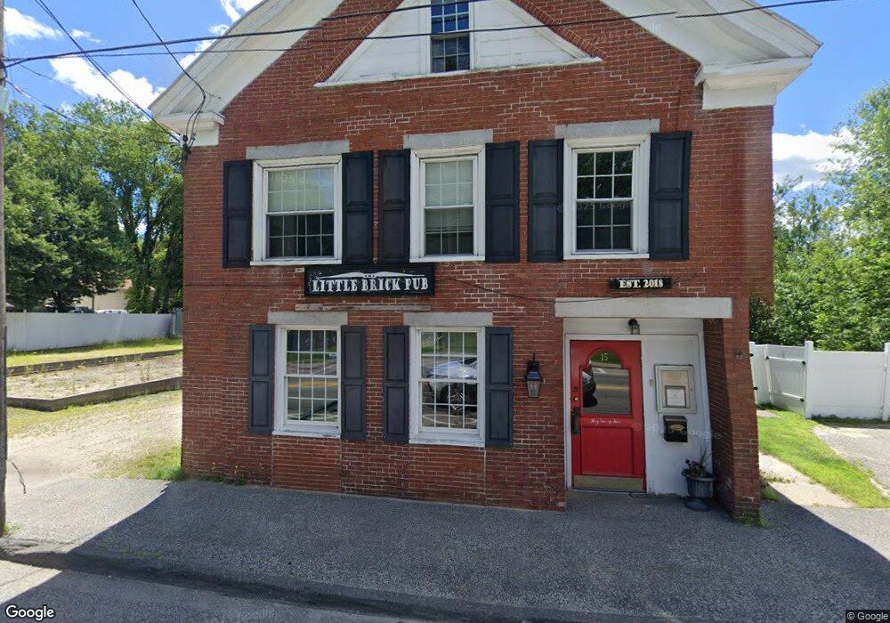 15 Elm St, Mechanic Falls, ME 04256 - photo 1