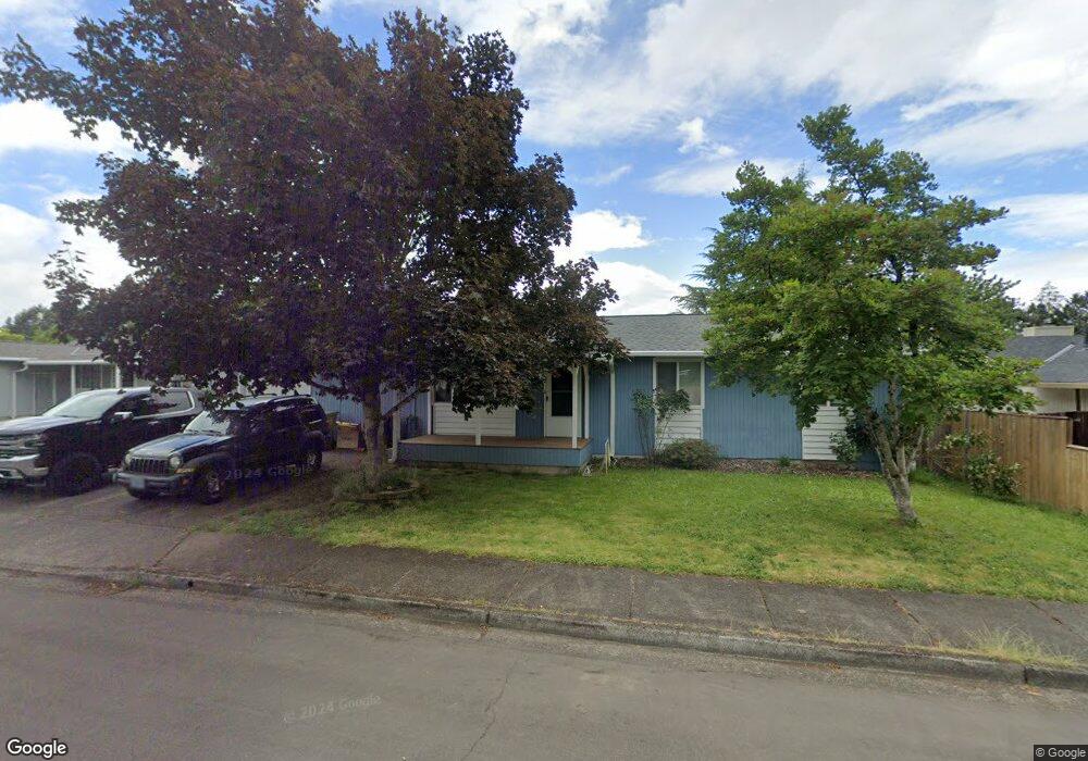 19581 SW Sharoaks Dr, Beaverton, OR 97006 - photo 1