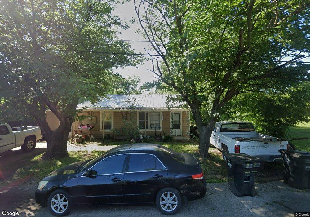 1309 W Lone Star Ave, Cleburne, TX 76033 - photo 1