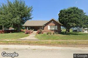 505 E Elm St, Hardin, MO 64035