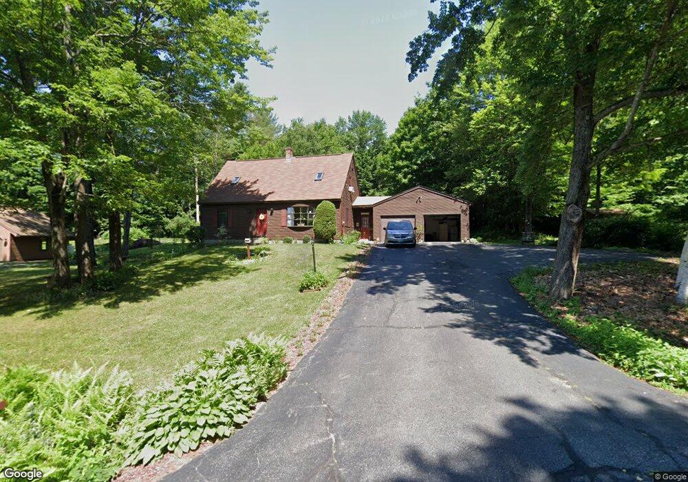 84 Ledgewood Rd, Claremont, NH 03743 - photo 1