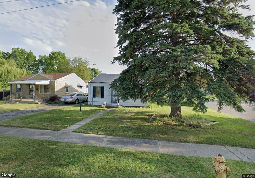 945 E Bundy Ave, Flint, MI 48505 - photo 1