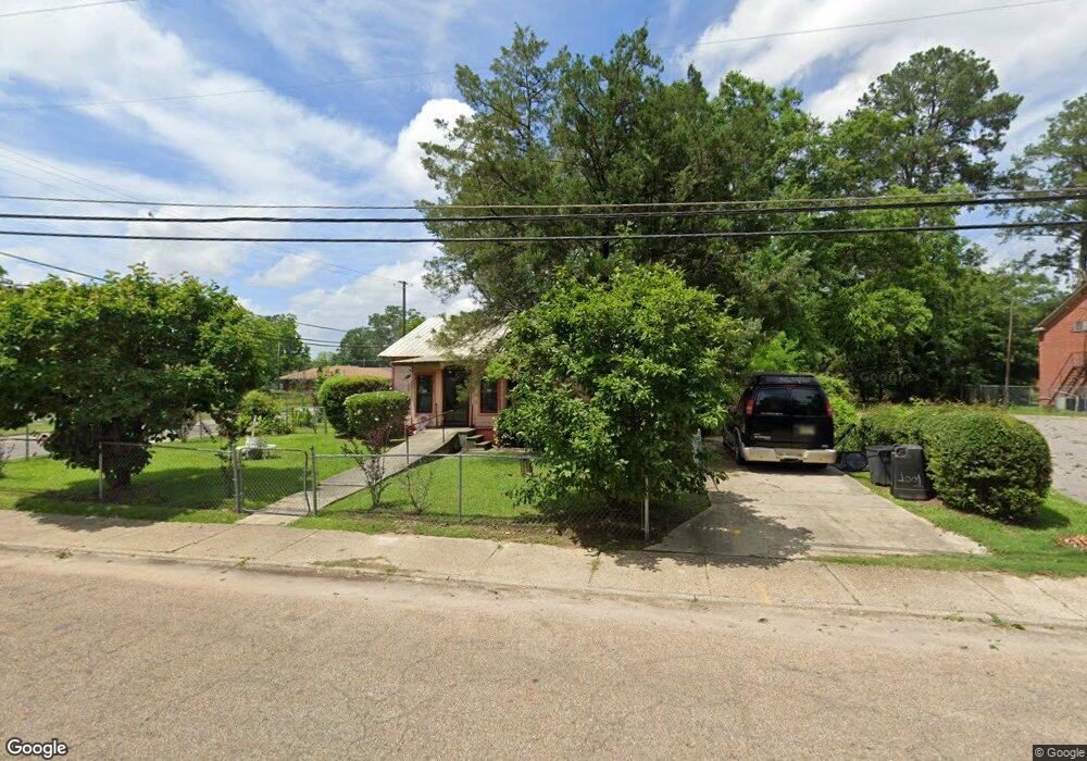 1517 Lee St, Laurel, MS 39440 - photo 1