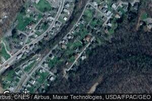 18 Watercliff St, Lonaconing, MD 21539