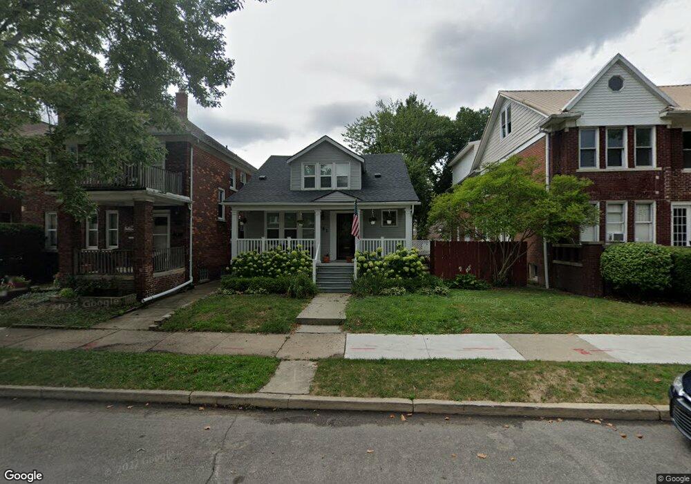 881 Nottingham Rd unit Bldg-Unit, Grosse Pointe Park, MI 48230 - photo 1