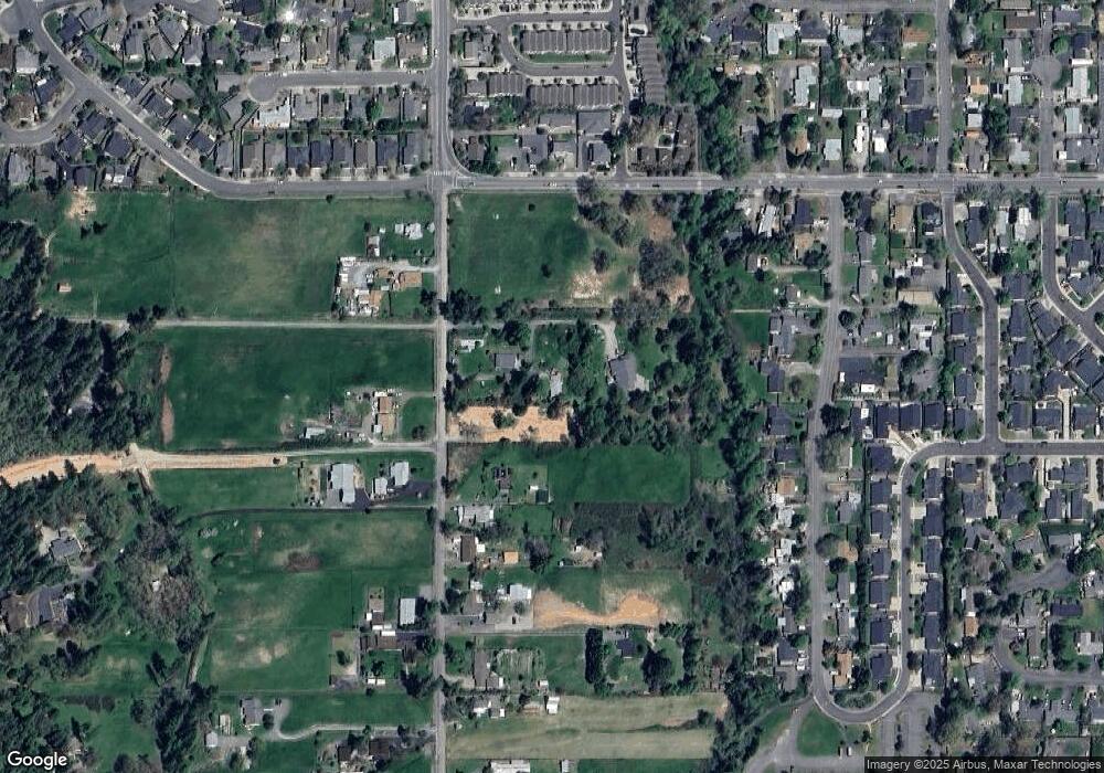 2095 SW Allen Creek Rd, Grants Pass, OR 97527 - photo 1