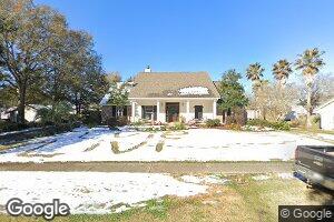 206 S Oak St, Erath, LA 70533