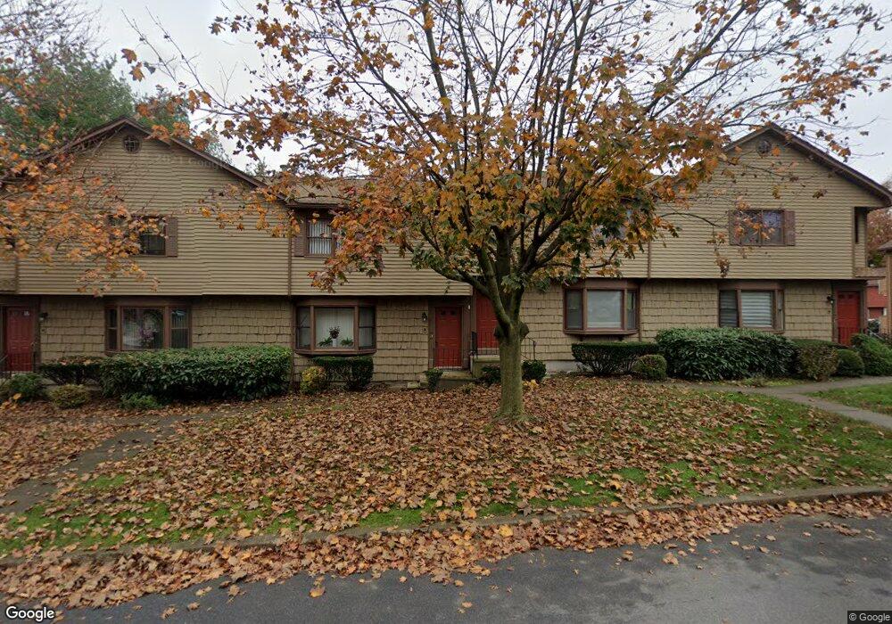 365 Glendale Ave unit B1, Bridgeport, CT 06606 - photo 1