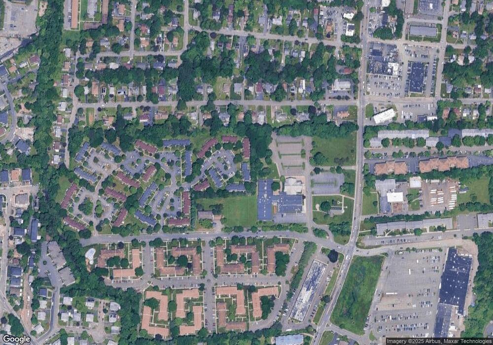 136 Creekside Cir, Spring Valley, NY 10977 - photo 1