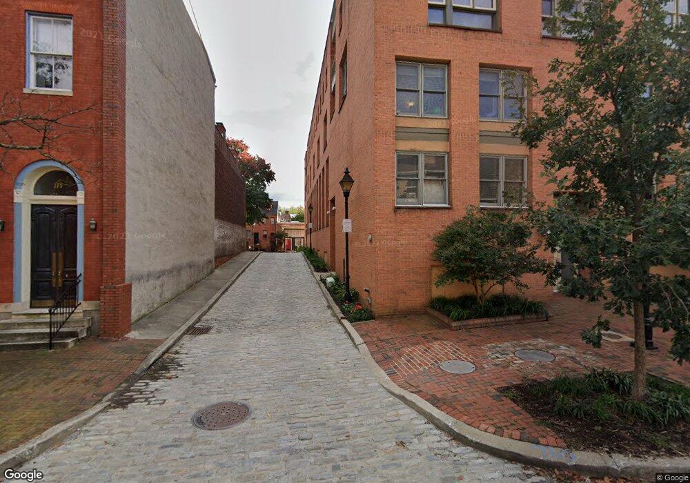 121 W Barre St, Baltimore, MD 21201 - photo 1