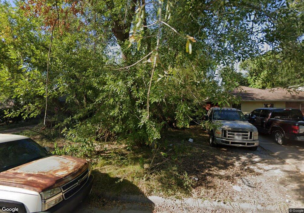 1122 Cherry Spring Dr, Houston, TX 77038 - photo 1