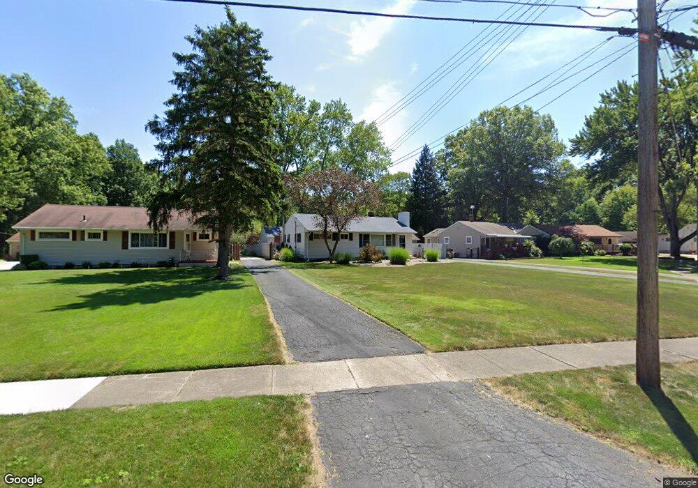 7611 Inland Dr, Olmsted Falls, OH 44138 - photo 1