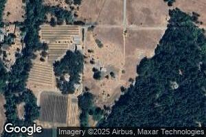 9546 Meadows Rd, Cave Junction, OR 97523
