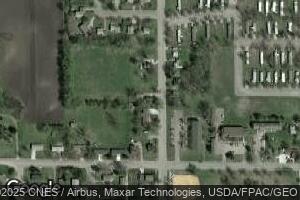 702 N 9th St, Olivia, MN 56277