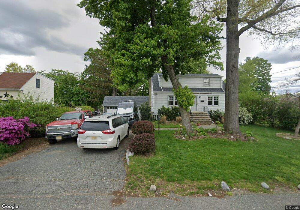 28 1st St, Pequannock, NJ 07440 - photo 1