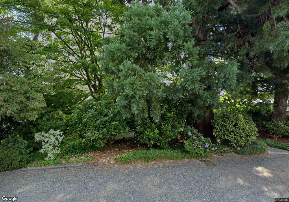 3204 74th Ave SE, Mercer Island, WA 98040 - photo 1