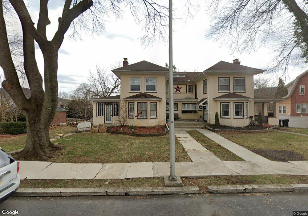 517 Brighton Ave, Reading, PA 19606 - photo 1